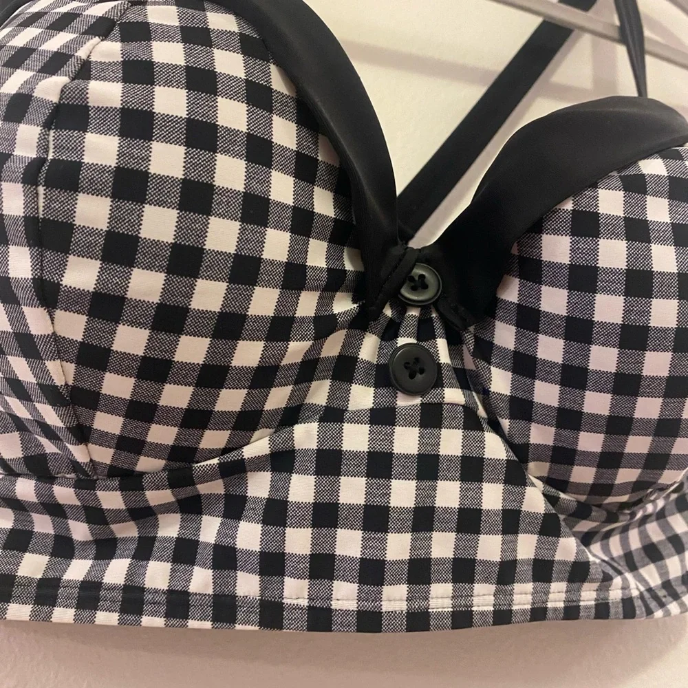 Torrid pinup black bikini top - Picture 5 of 6